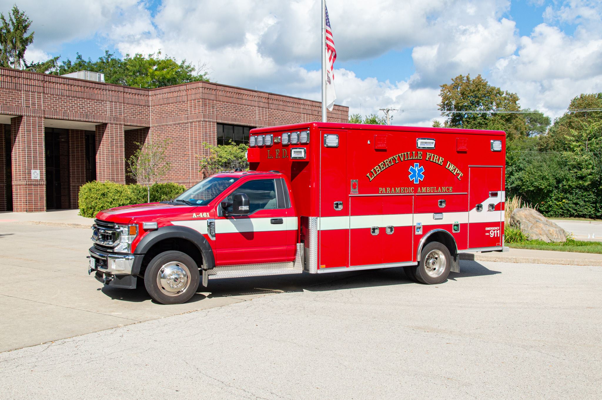 Libertyville Ambulance 461