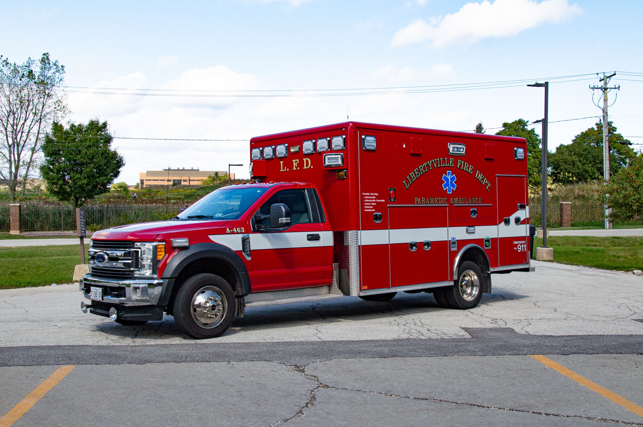Libertyville Ambulance 463